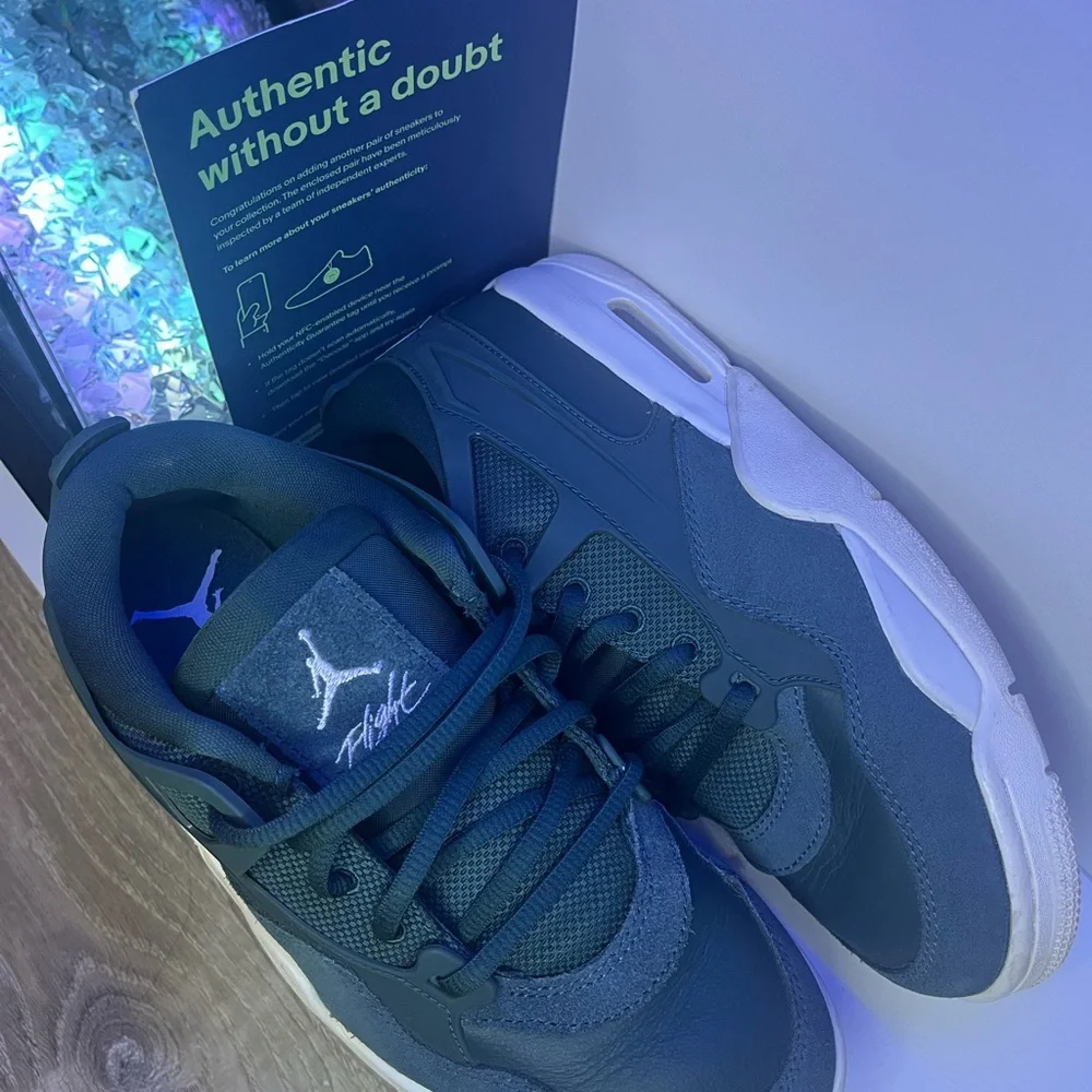 Nike Air Jordan Courtside 23 Low Green/White Men’s Size 7 – Like New With Box